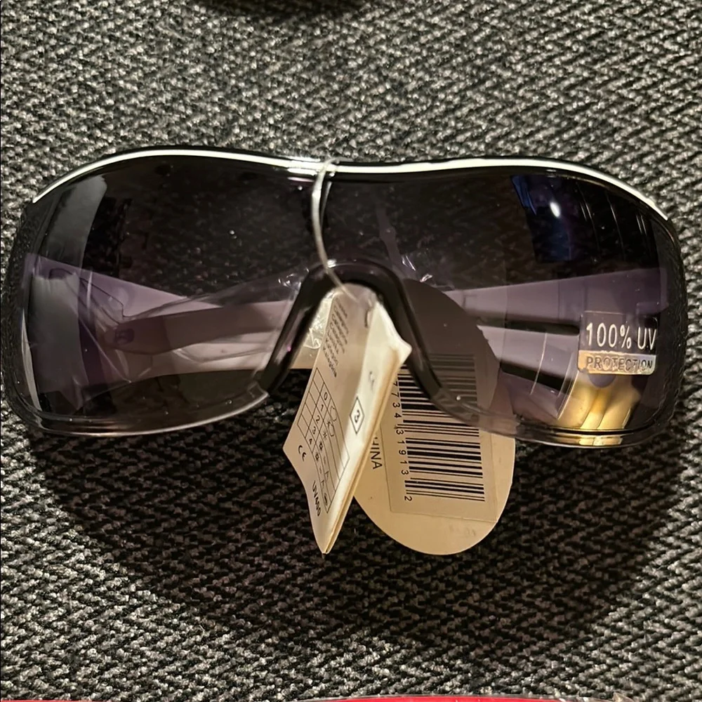 CTS Wholesale stylish sunglasses